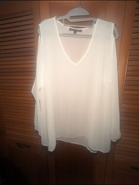 HeartSoul Cream V-Neck Sheer Long-Sleeve Blouse